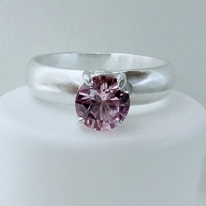 Rose sapphire solitaire, wide band