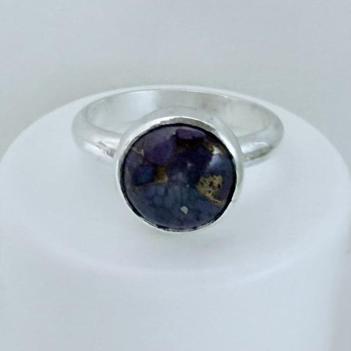 Sugilite cabochon ring